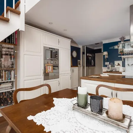 Appartamento Boho Chic Loft In Old Sewing Factory Praga
