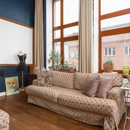 Boho Chic Loft In Old Sewing Factory Praga